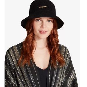 Steve Madden NWT! Women'S Black  Logo Name  Bucket Hat One Size